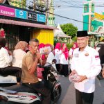 DPD IKM Kuansing Berharap Berkah Kemuliaan Ramadhan, Seribu Lebih Takjil Dibagikan f5c93c26-ce16-459b-9bf6-cfdf447dfc78