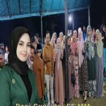 Reses DPRD Kuansing, Desi Guswita Dianggap Sebagai Tokoh Wanita Tangguh Dalam Perjuangkan Aspirasi Masyarakat 7c97dc56-fb15-44b7-8626-36718a761c54