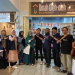 Dari Penonton Menjadi Pemain: Kisah Nur Azmi Menjaga Marwah UMKM Umah Oleh-Oleh Rokan Hilir IMG-20260512-WA0155
