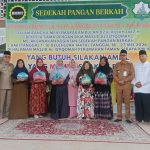 Sedekah Pangan Berkah Digelar BKMT Permata dan Majelis Taklim se Kelurahan Air Raja Tanjungpinang IMG-20260518-WA0057