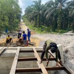Progres Pembangunan Jembatan Merah Putih Presisi di Desa Sungai Kuning Capai 70 Persen 1c865d5d-8f4e-4efd-b302-dfa4b2b832cc