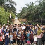 Polsek Singingi Gelar Syukuran Penyelesaian Jembatan Merah Putih di Desa Sungai Kuning, Sekaligus Lepas Personel BKO Polda Riau 61ac406c-2dbd-4691-8d31-e3929e4c870d