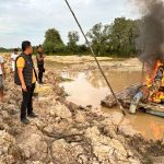 Polsek Benai Tertibkan Dugaan Aktivitas PETI di Desa Gunung Kesiangan, Dua Rakit Dimusnahkan 85df2a67-4ad5-470d-9dfb-449e67067653
