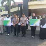 Kapolres Kuansing Serahkan Simbolis Kartu BPJS Ketenagakerjaan kepada PPPK dan PHL c9222622-50f0-4114-8230-d98695767c3a