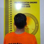 Tim Elang Kuantan Satresnarkoba Polres Kuansing Ungkap Peredaran Sabu, Sita Barang Bukti 7,49 Gram dan Amankan Seorang Pengedar 591f5557-a49a-4ed7-8380-6c6170e95164