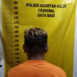 Polsek Kuantan Hilir Ungkap Kasus Curat, Seorang Pria Diamankan Polisi 8d459003-953c-4bd7-ad96-df41210d2b69
