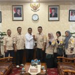 Jelang Pelantikan, TMI Kota Solok Audiensi dengan Wali Kota Bahas Sinergi dan Kesejahteraan Petani 477b7e37-5394-4917-9bdf-b6ddfa780424