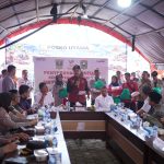 Kementerian Sosial RI Serahkan Bantuan Penanganan Bencana Senilai Rp358,86 Juta kepada Kabupaten Solok a3ba4c97-a636-4c98-b2db-fc7f87ea3870